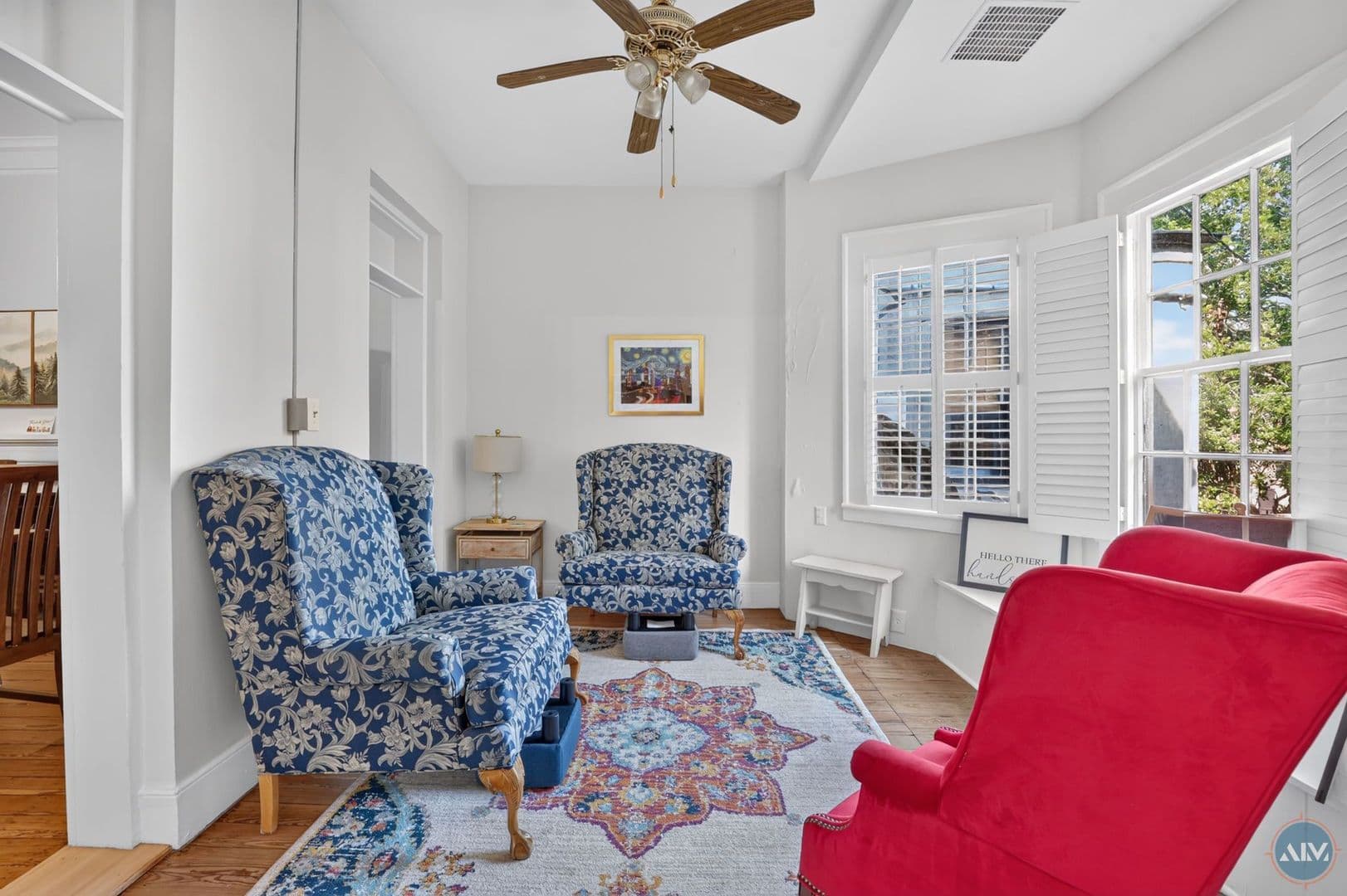 Savannah Apartment: 208 East Taylor
