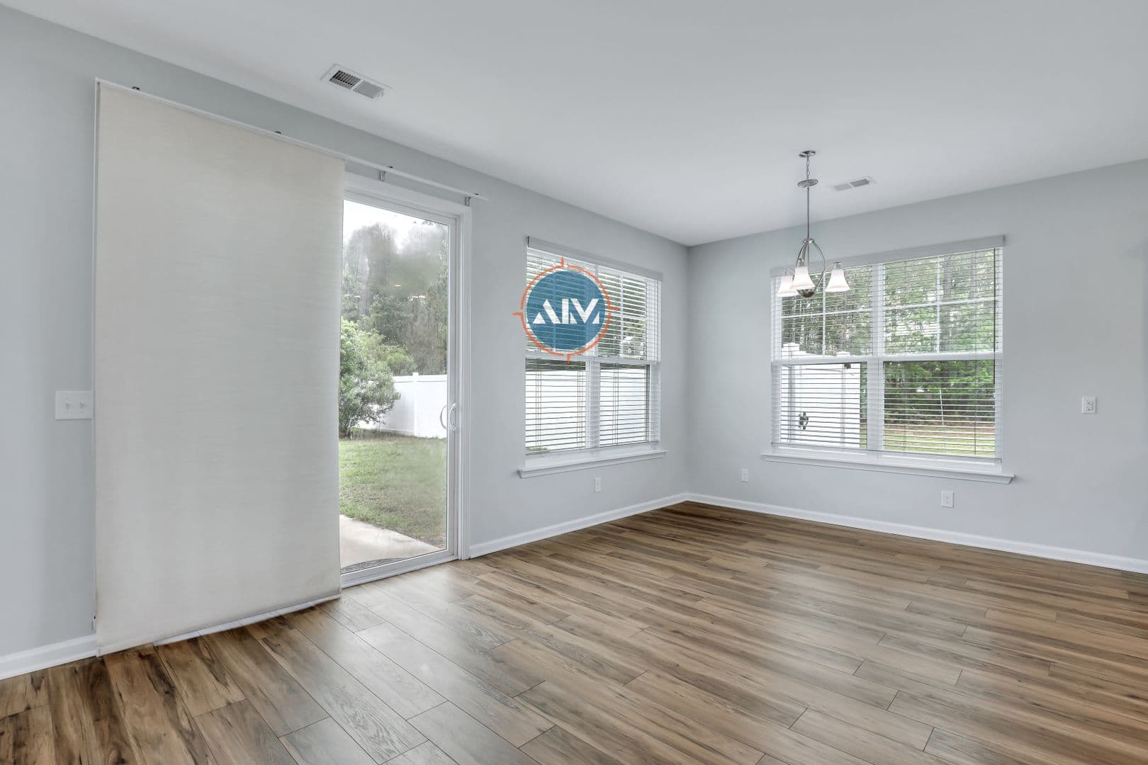 Bluffton House: 211 Heritage Pkwy