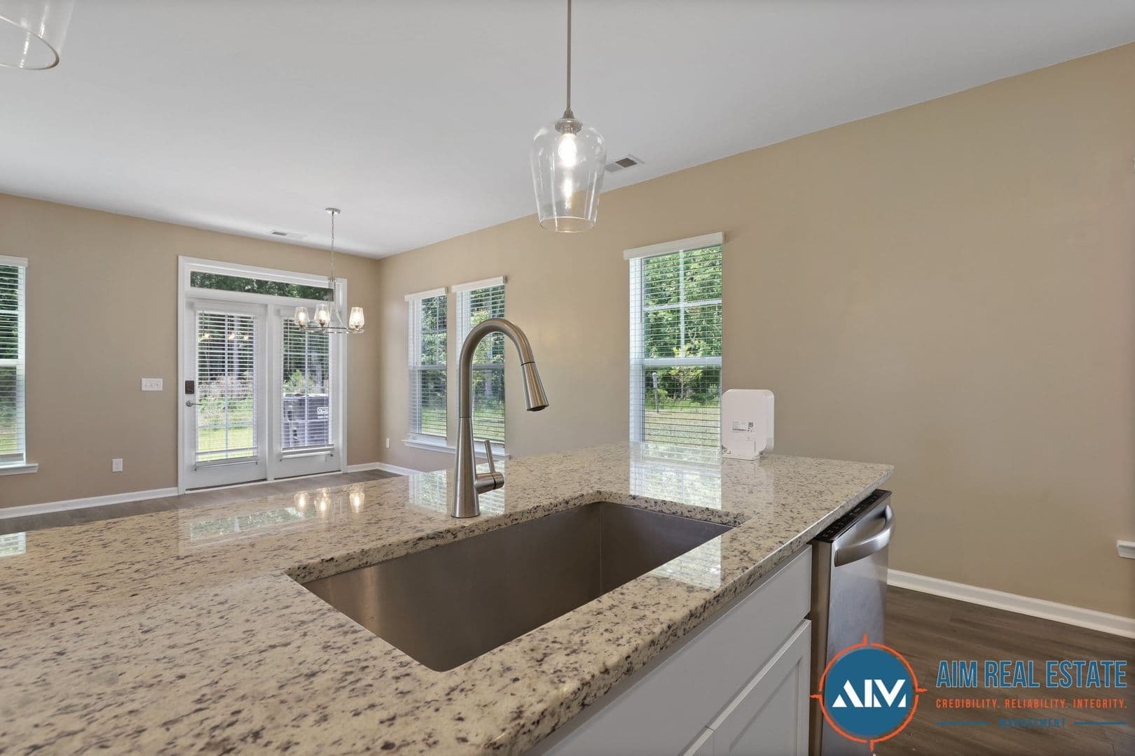 Hardeeville House: 85 Conifer St.