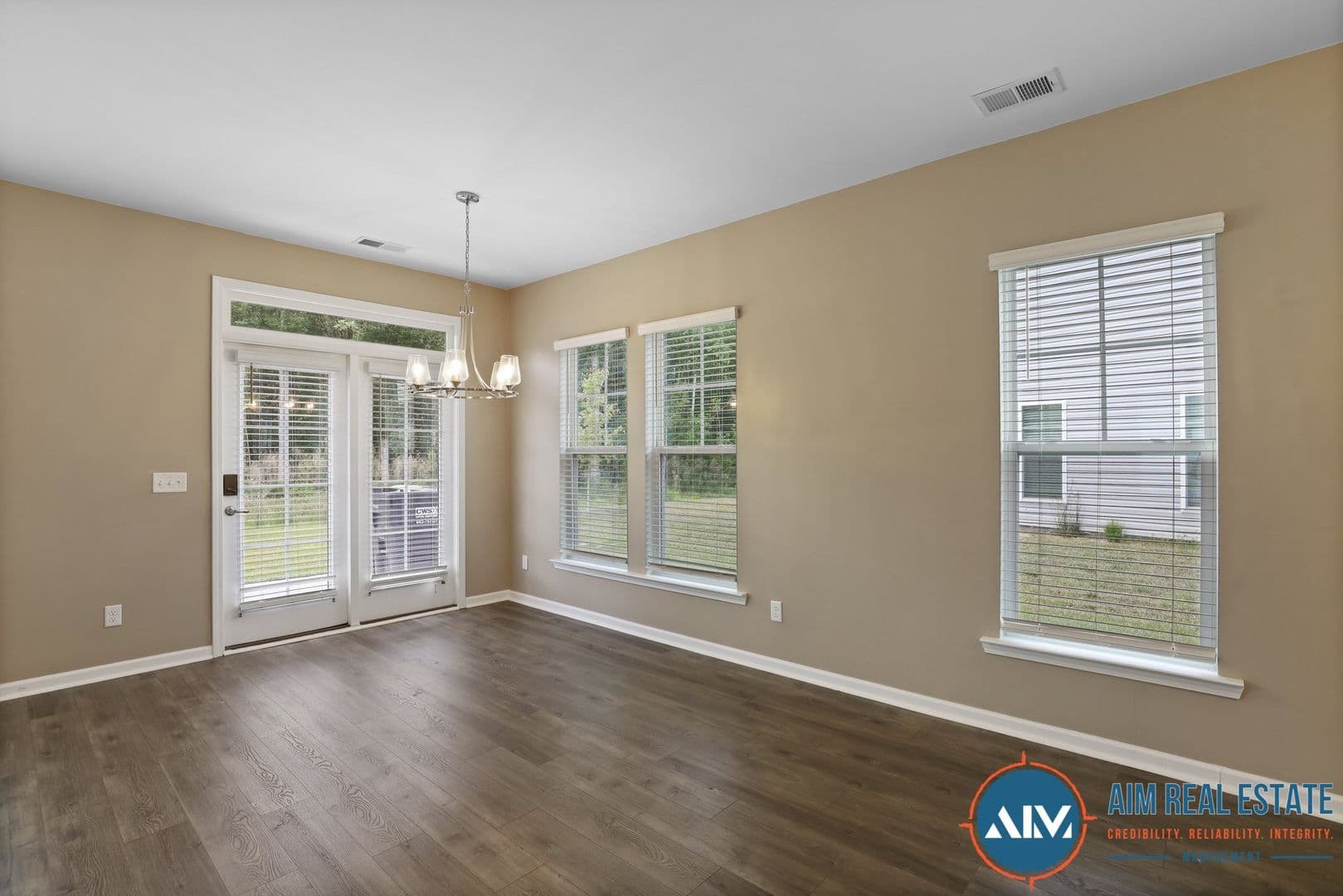 Hardeeville House: 85 Conifer St.