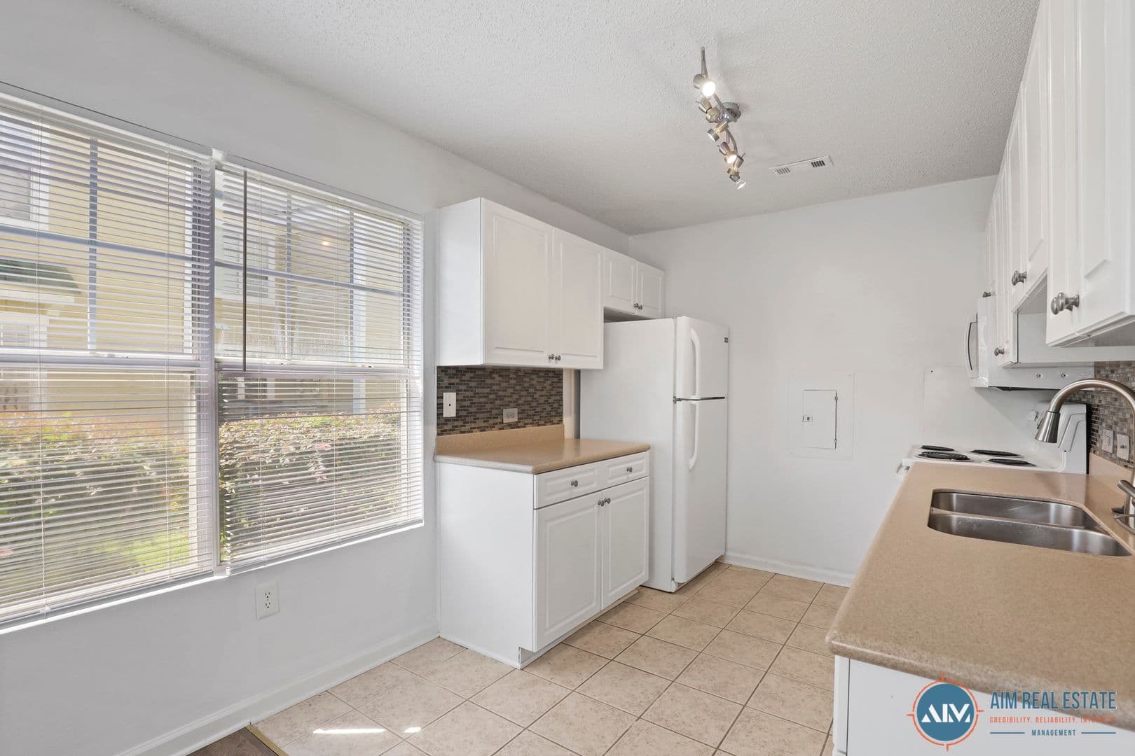 Bluffton Condo: 8 Old South Ct