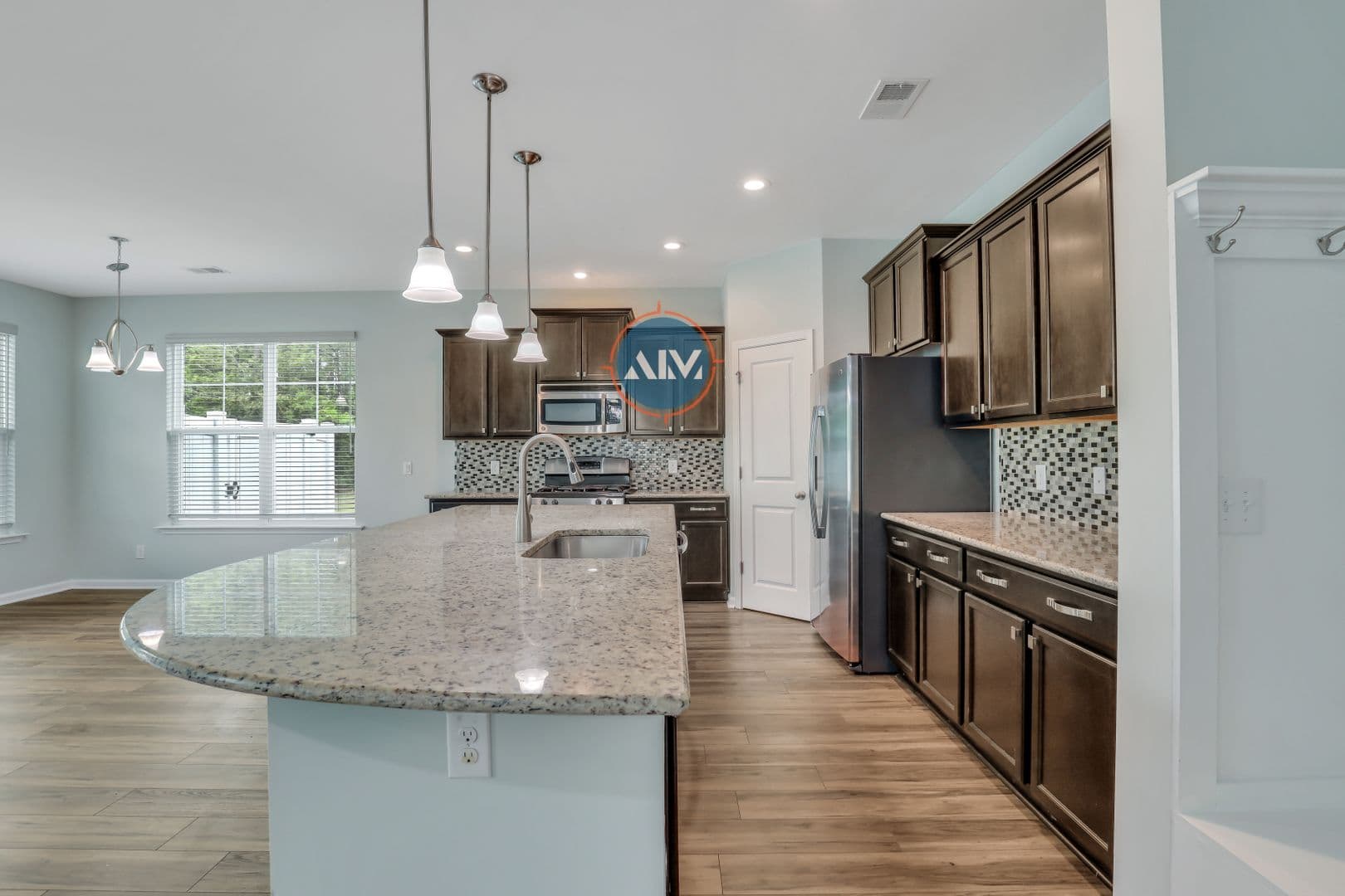 Bluffton House: 211 Heritage Pkwy