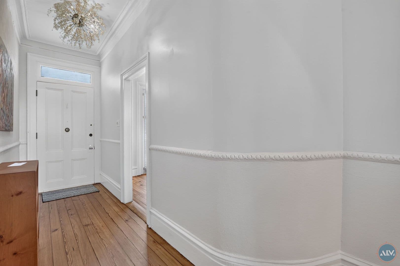 Savannah Apartment: 208 East Taylor