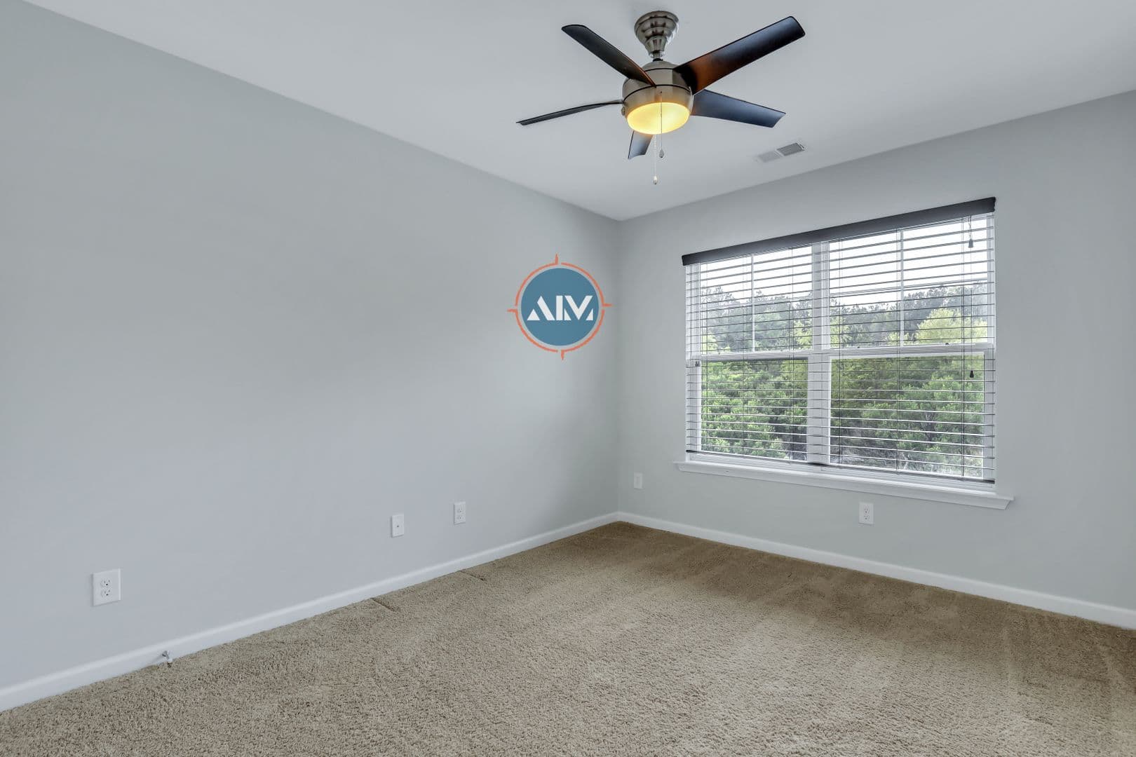 Bluffton House: 211 Heritage Pkwy