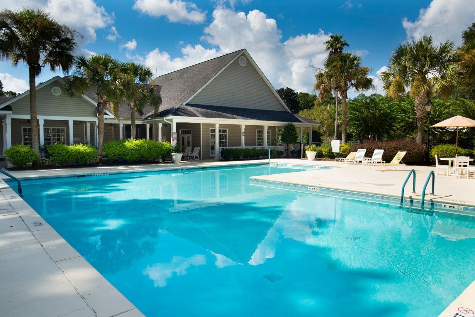 Bluffton Condo: 50 Pebble Beach Cove
