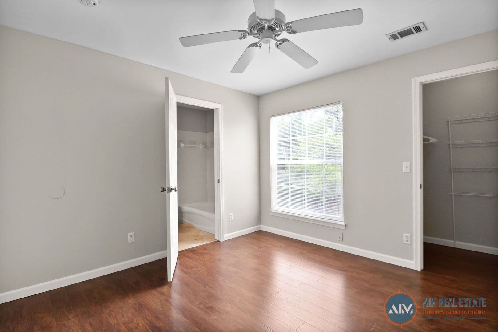 Bluffton Condo: 100 Kensington Blvd Unit 1517