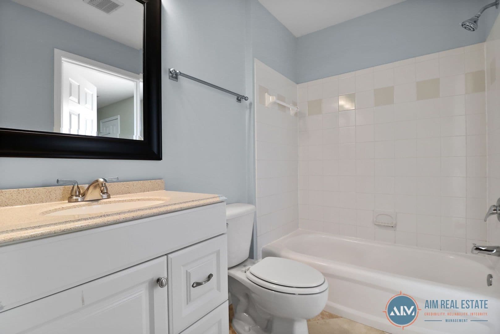 Bluffton Condo: 100 Kensington Blvd Unit 1517