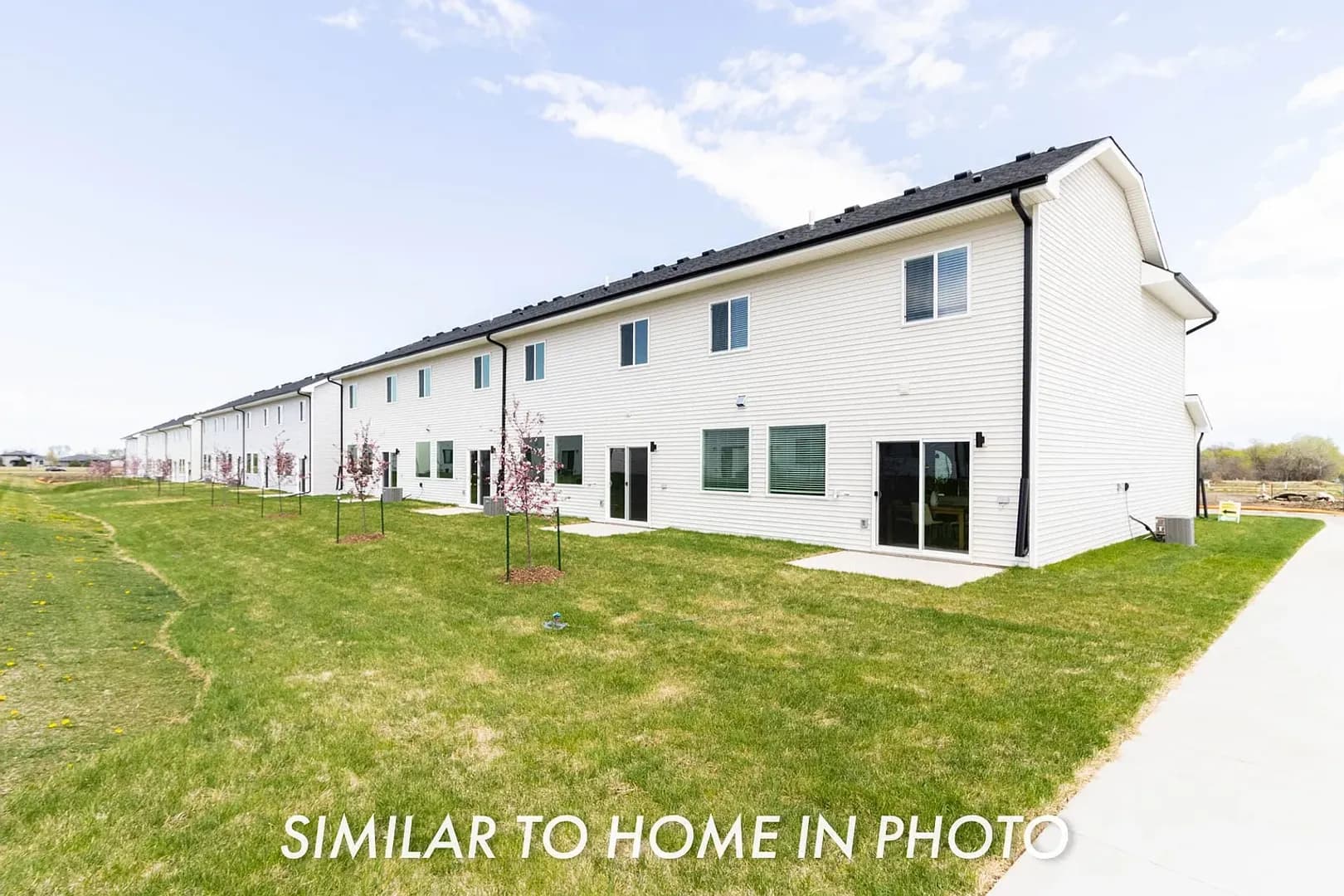 Ankeny Townhome: 221 NE Crossing Oak Lane
