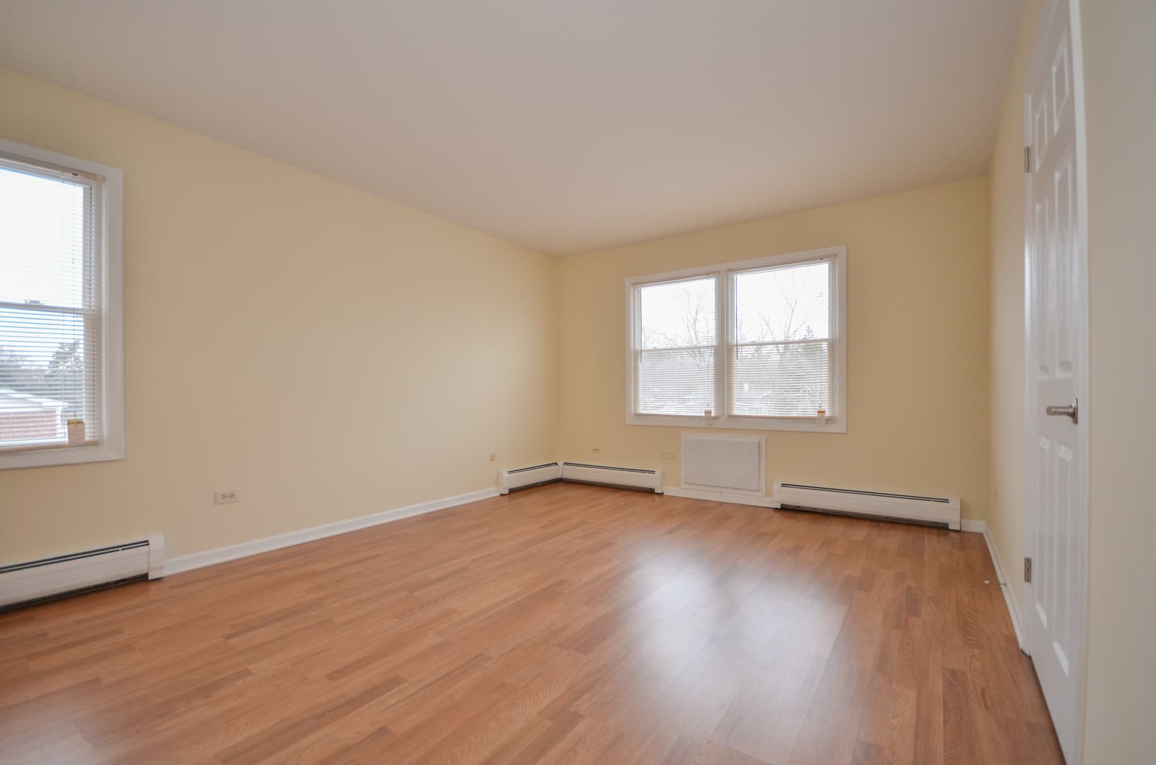 Lisle Apartment: 535-569 Maple Avenue