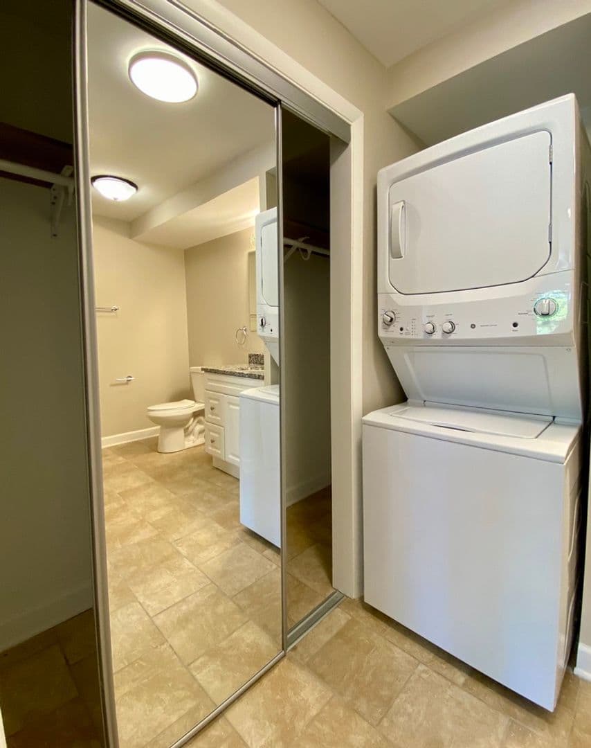 Lisle Apartment: 535-569 Maple Avenue