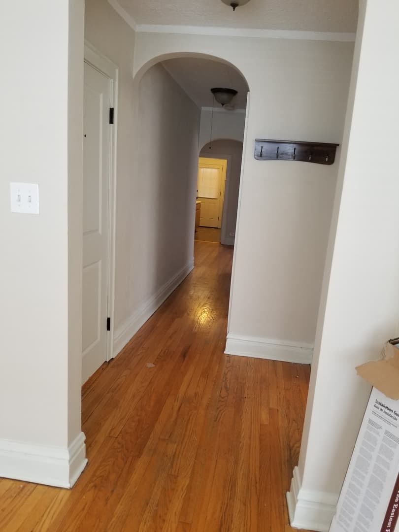 Downers Grove Apartment: 1008-1010 Curtiss Street