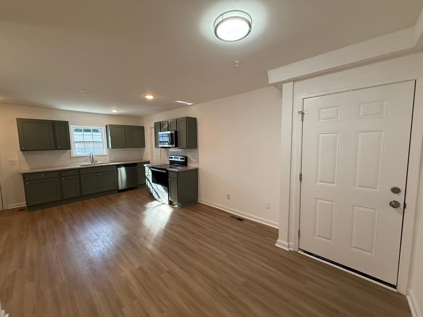 Scottsboro Apartment: 208 Meadow Street - Unit A