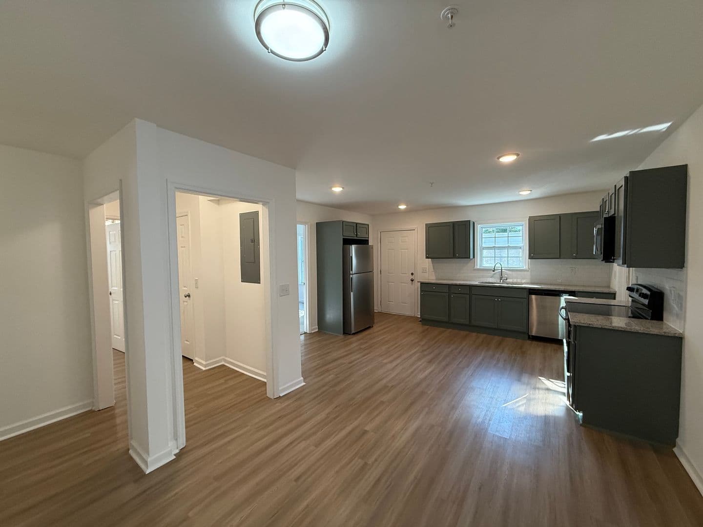 Scottsboro Apartment: 208 Meadow Street - Unit A