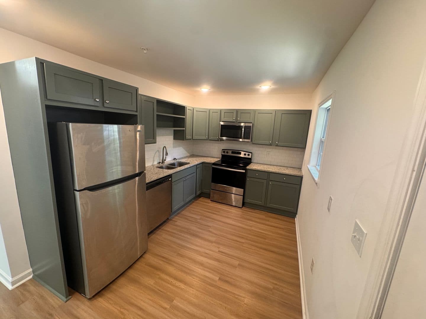 Scottsboro Apartment: 208 Meadow Street - Unit B