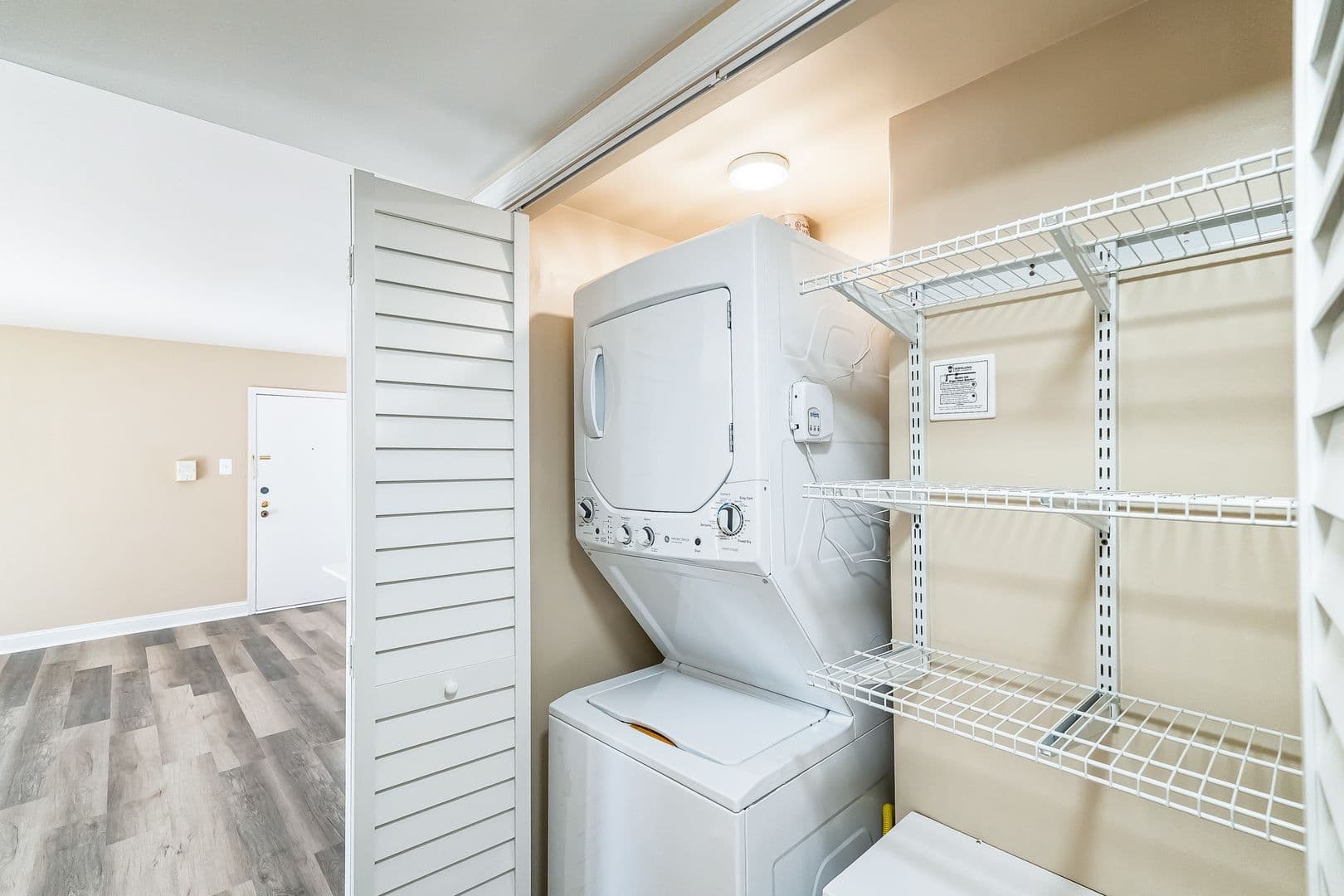 Media Apartment: 275 Glen Riddle Road