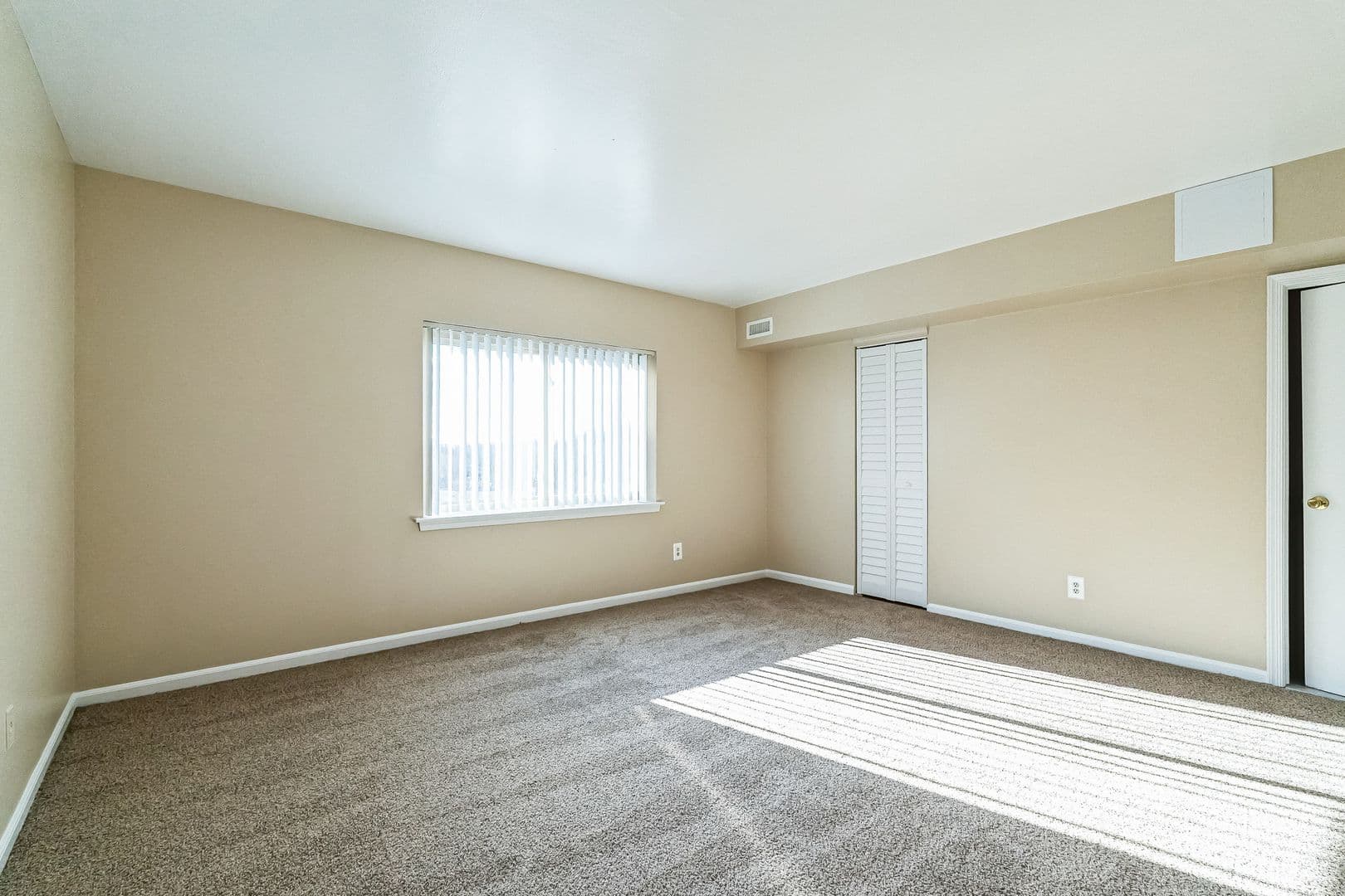 Media Apartment: 275 Glen Riddle Road