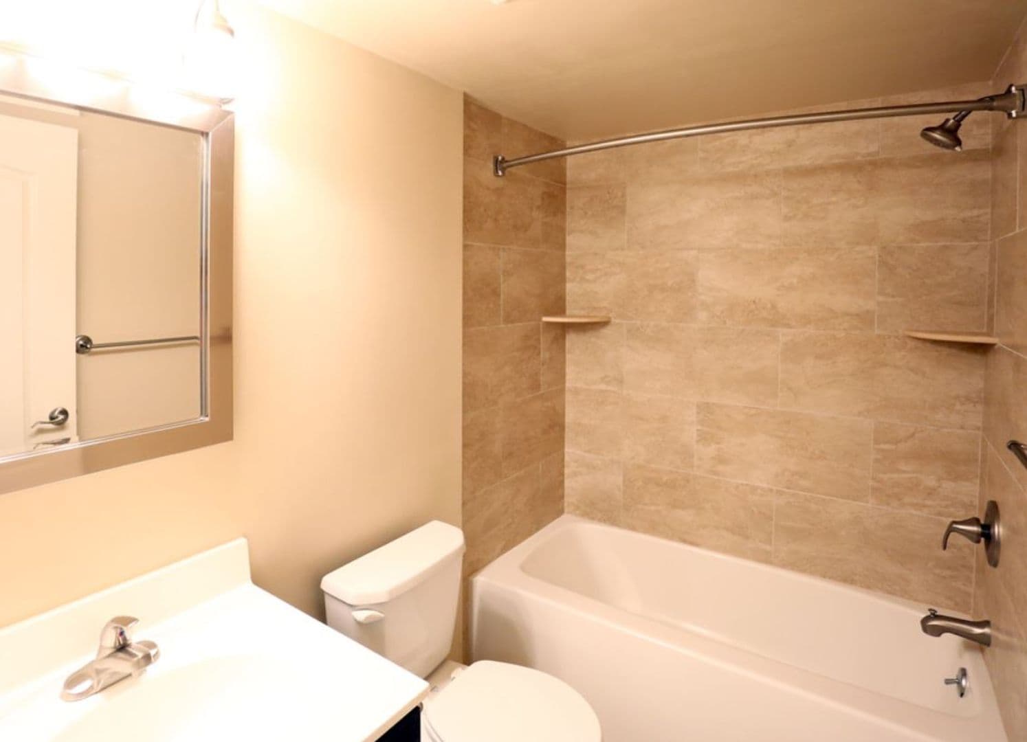 Media Apartment: 275 Glen Riddle Road