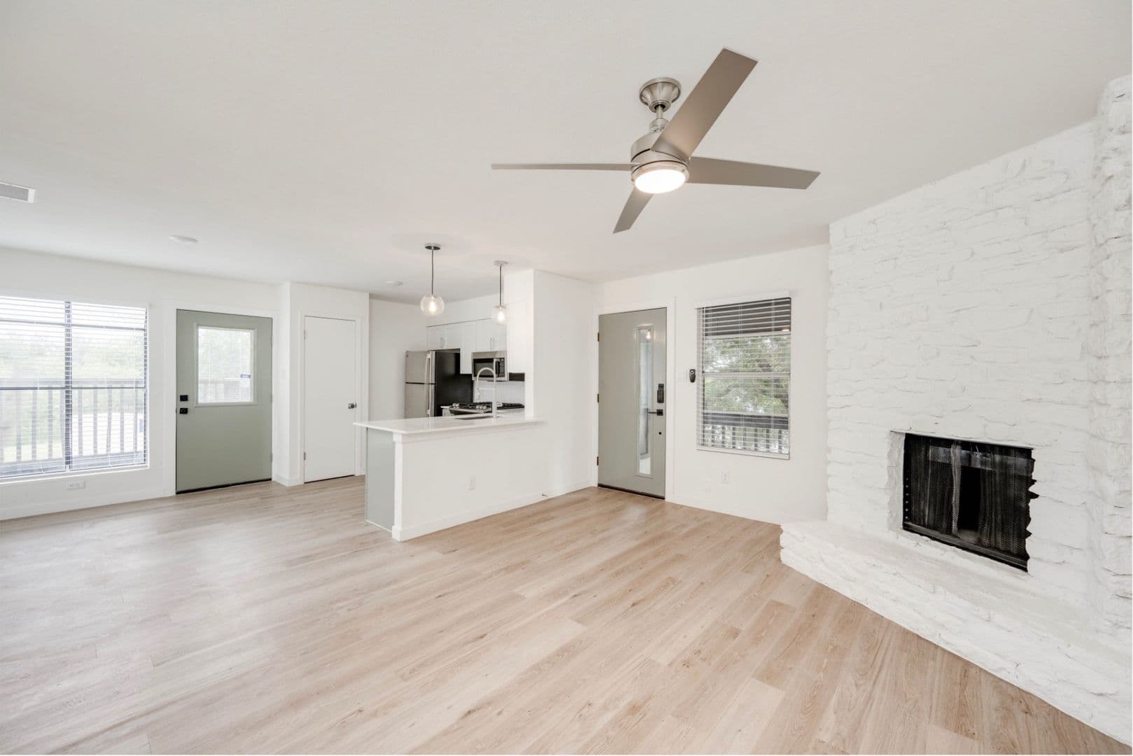 Austin Apartment: 5802 Cougar Drive