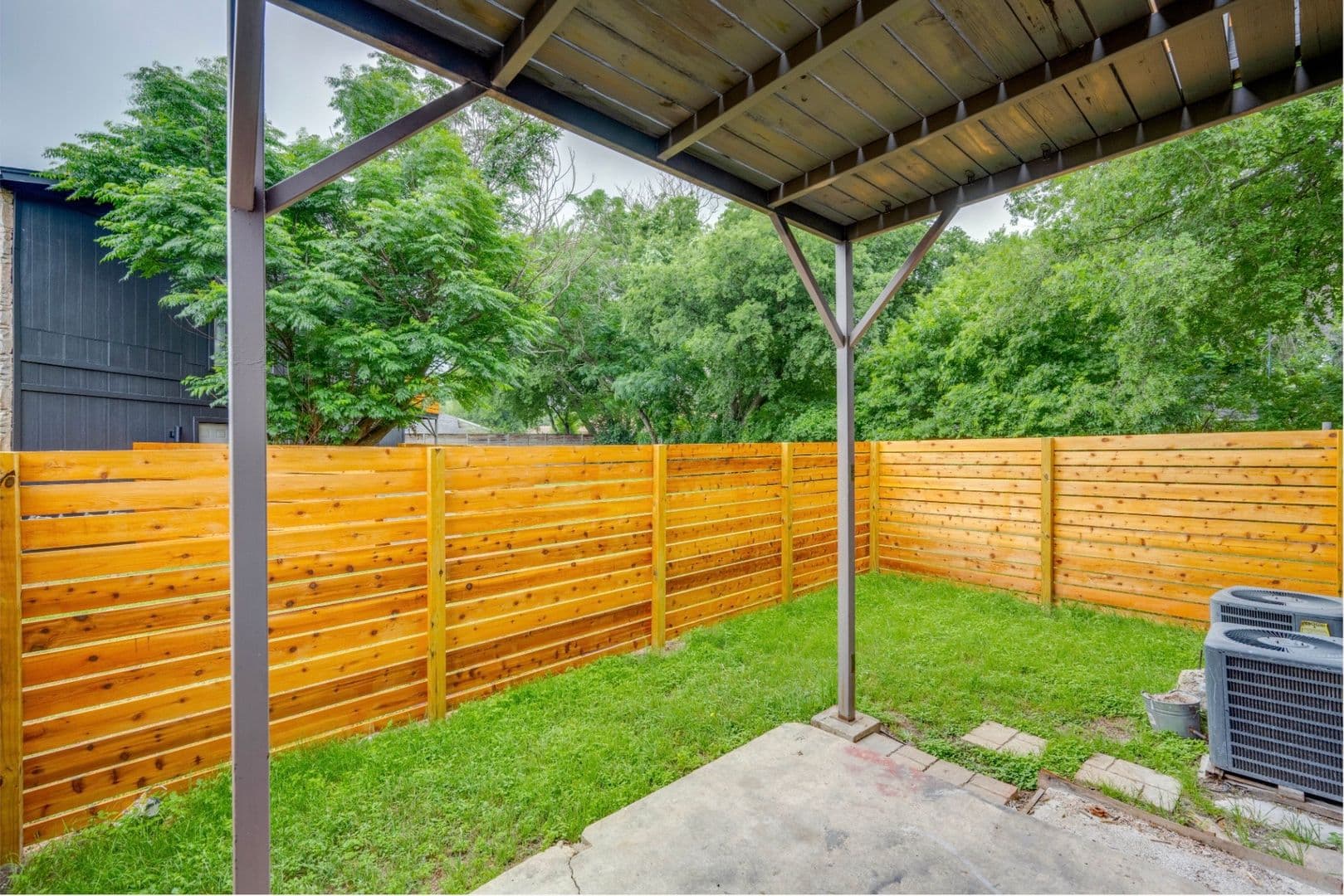 Austin Apartment: 5802 Cougar Drive