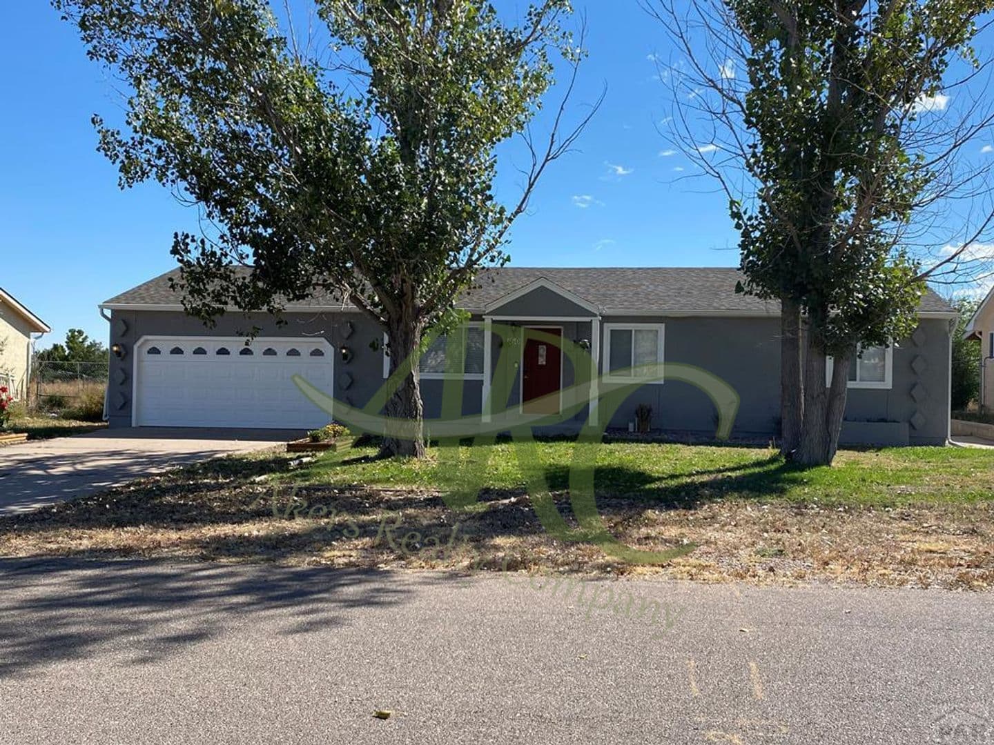 Pueblo West House: 160 E Eads Dr