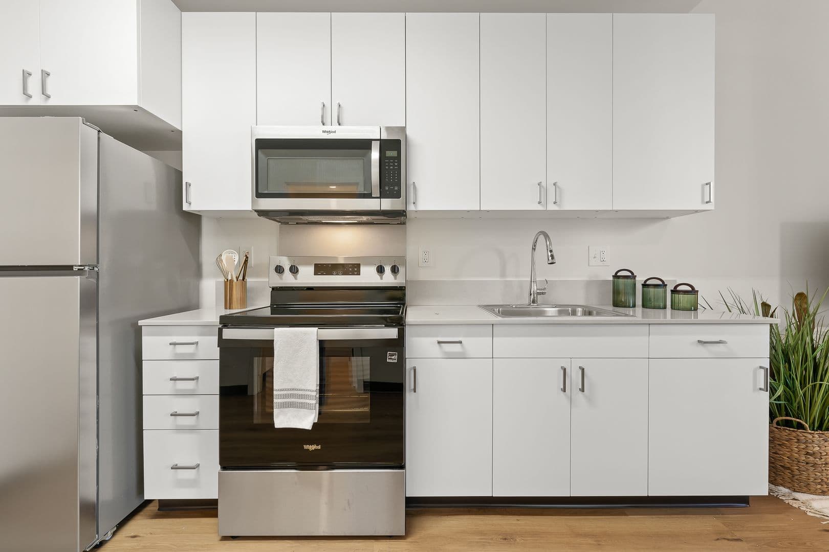 Honolulu Condo: 765 Amana St