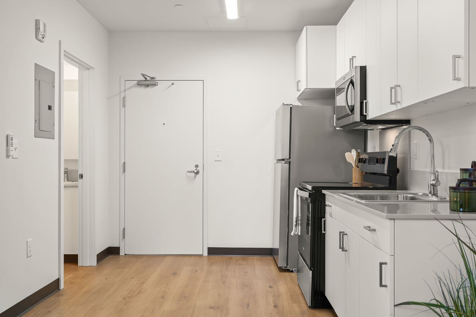 Honolulu Condo: 765 Amana St