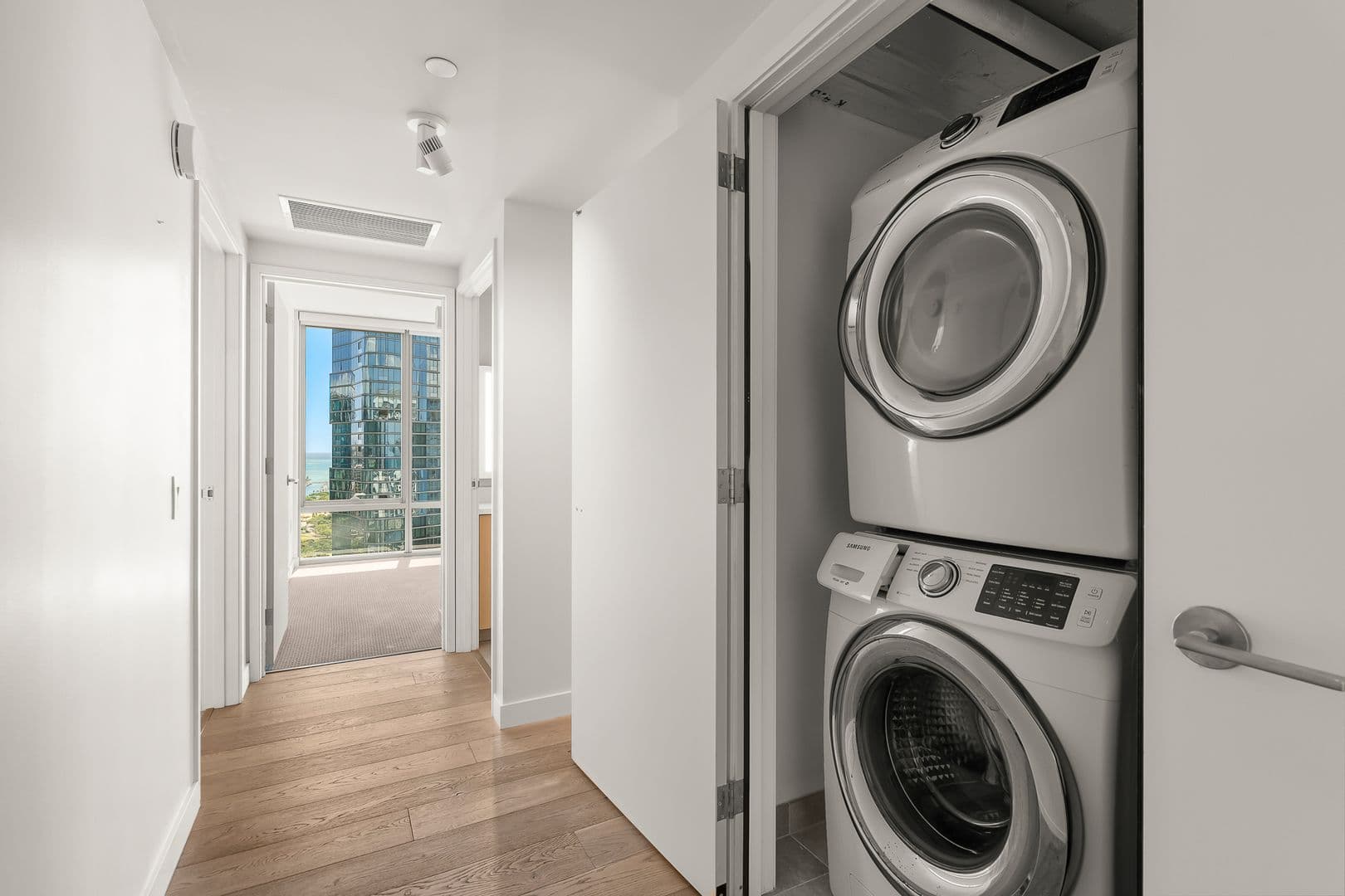 Honolulu Condo: 1001 Queen St #3000