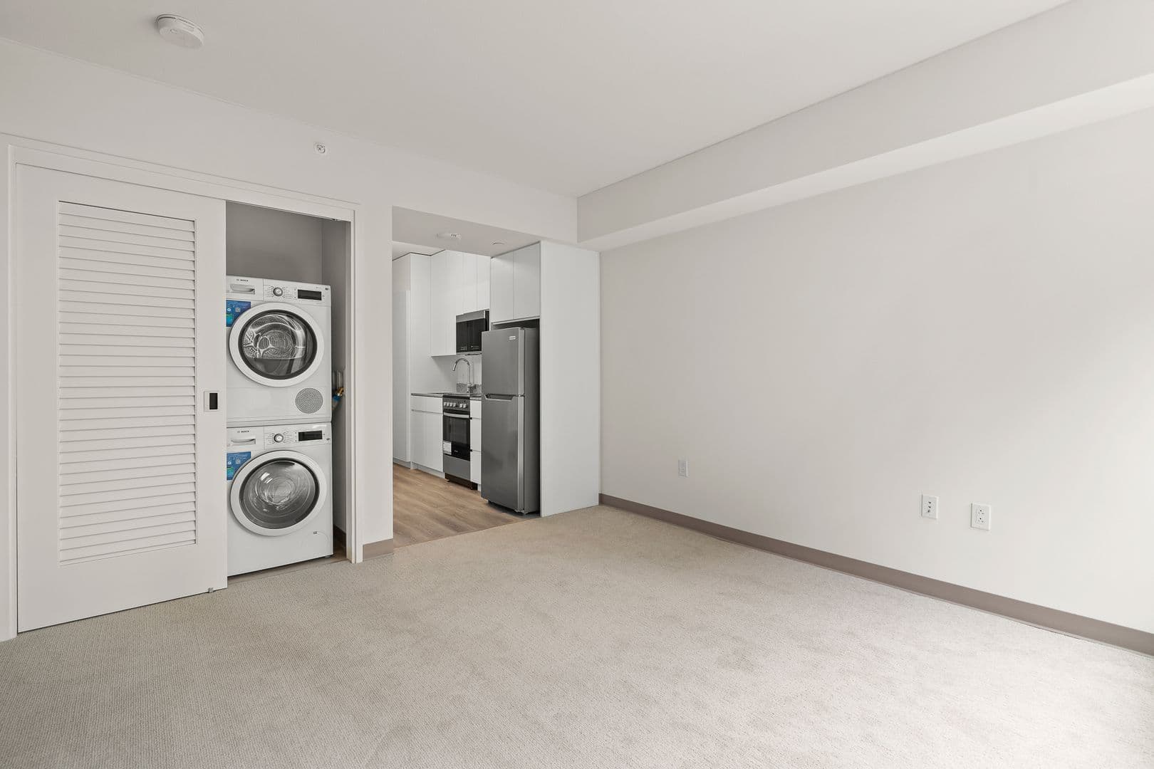 Honolulu Condo: 1390 Kapiolani Blvd, #1306