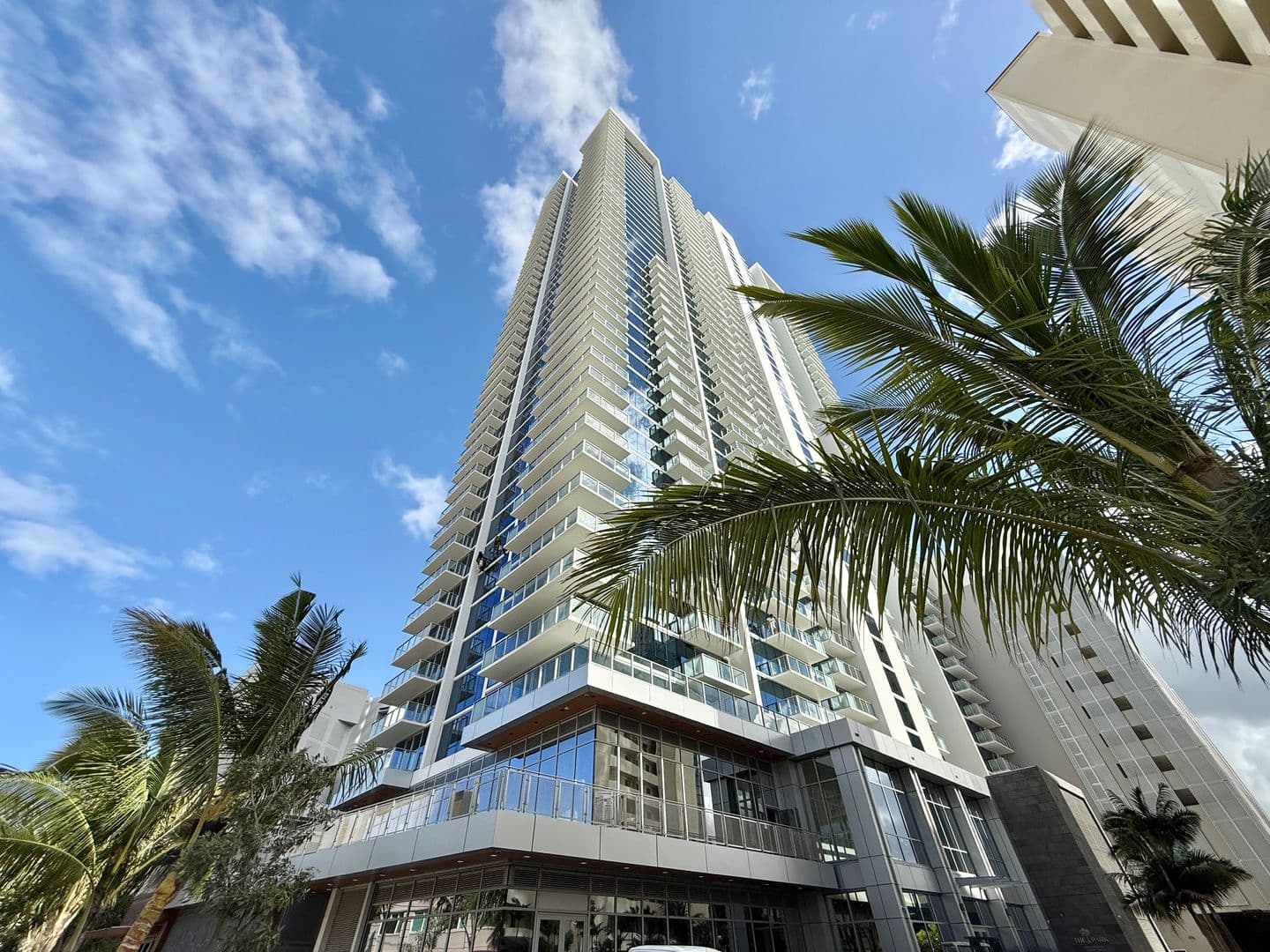Honolulu Condo: 1515 Liona Street #1110