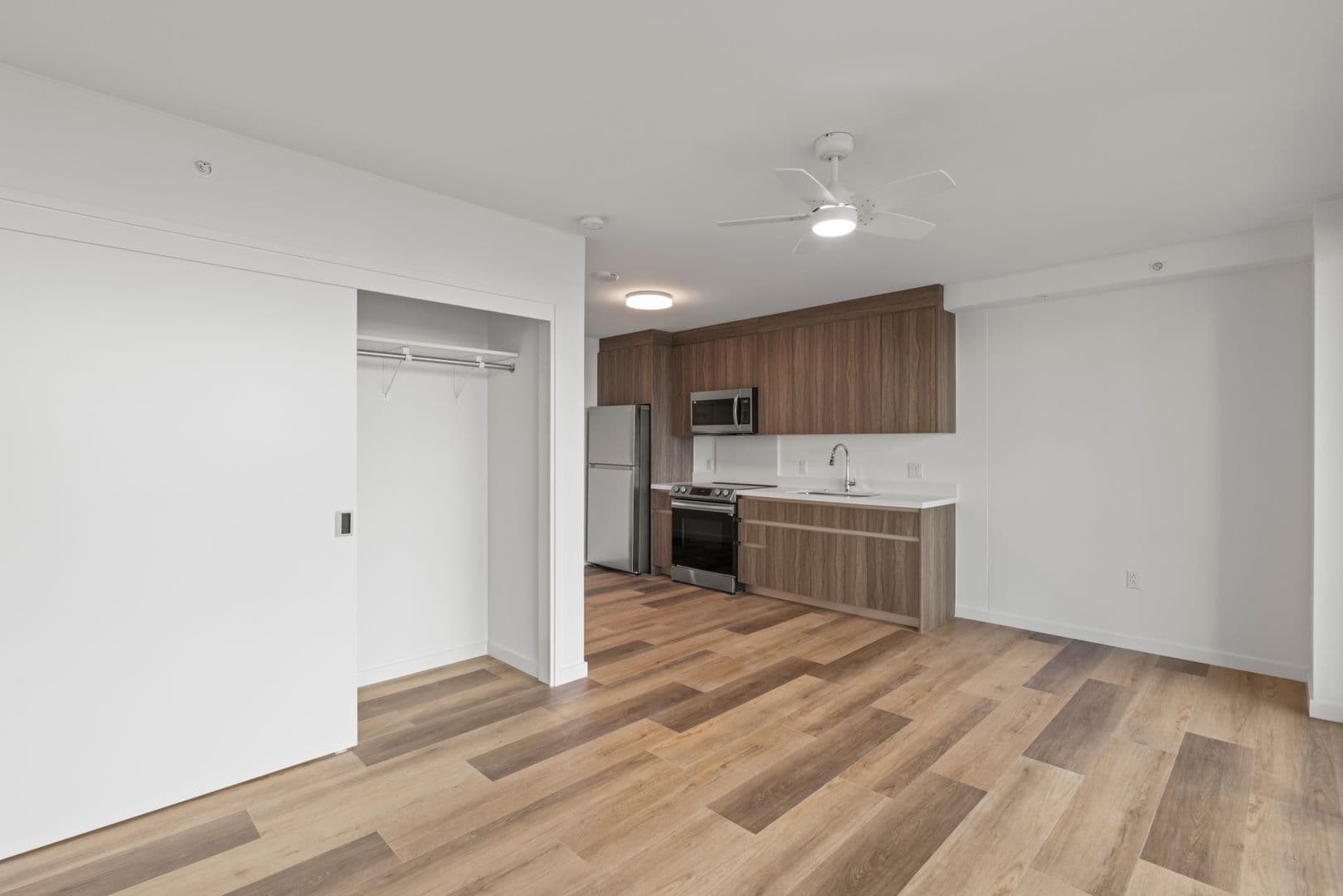 Honolulu Condo: 1515 Liona Street #1110