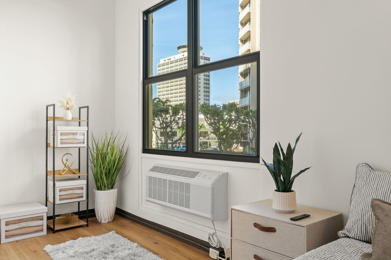 Honolulu Condo: 765 Amana St