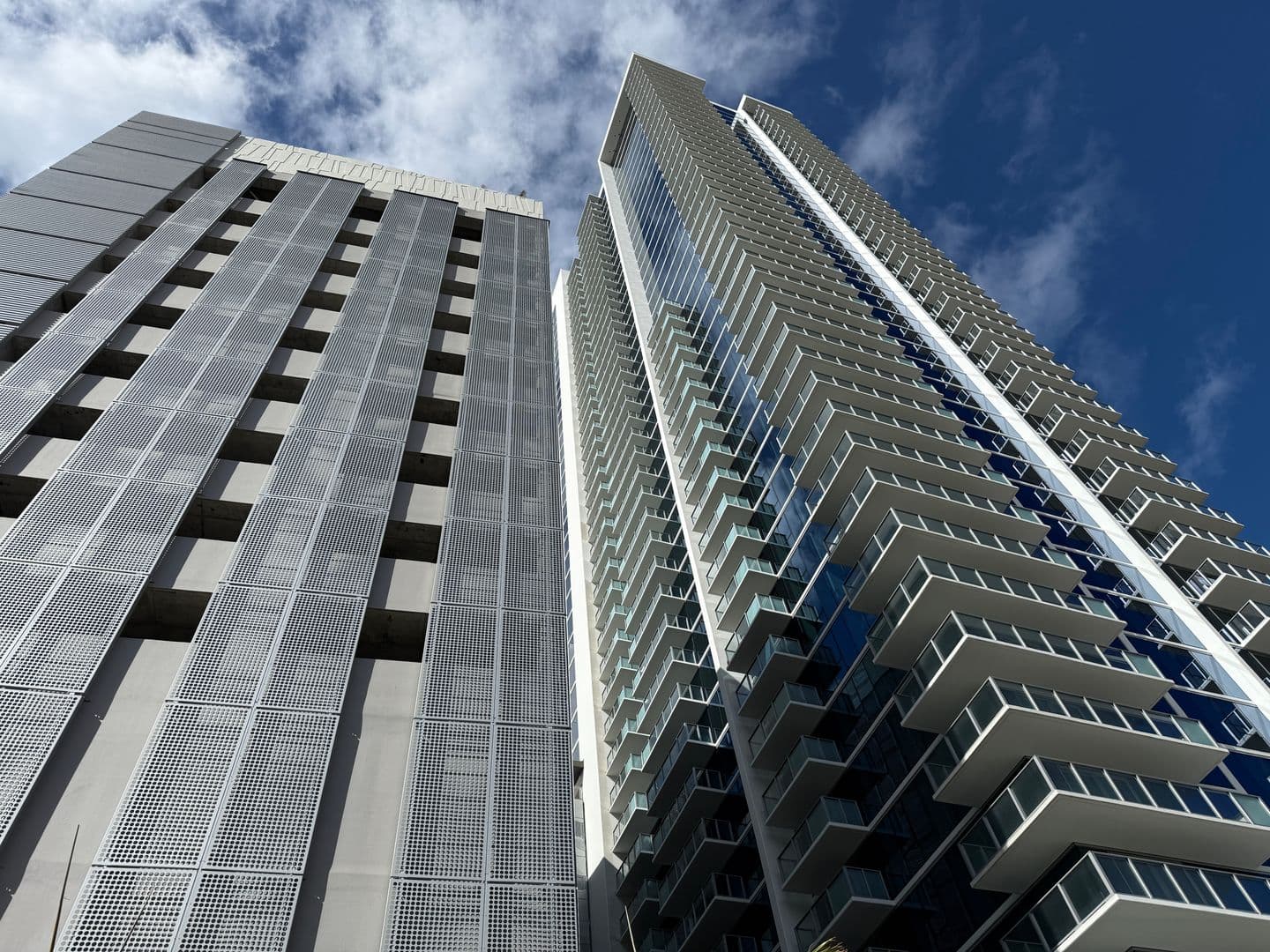 Honolulu Condo: 1515 Liona Street #1110