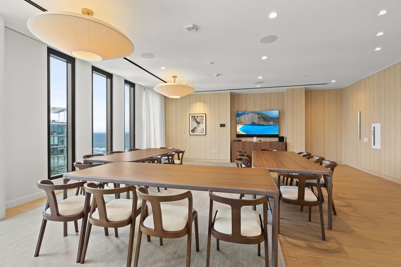 Honolulu Condo: 987 Queen St #3116