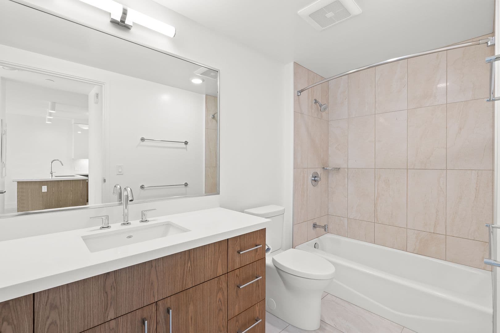 Honolulu Condo: 629 Keeaumoku Street