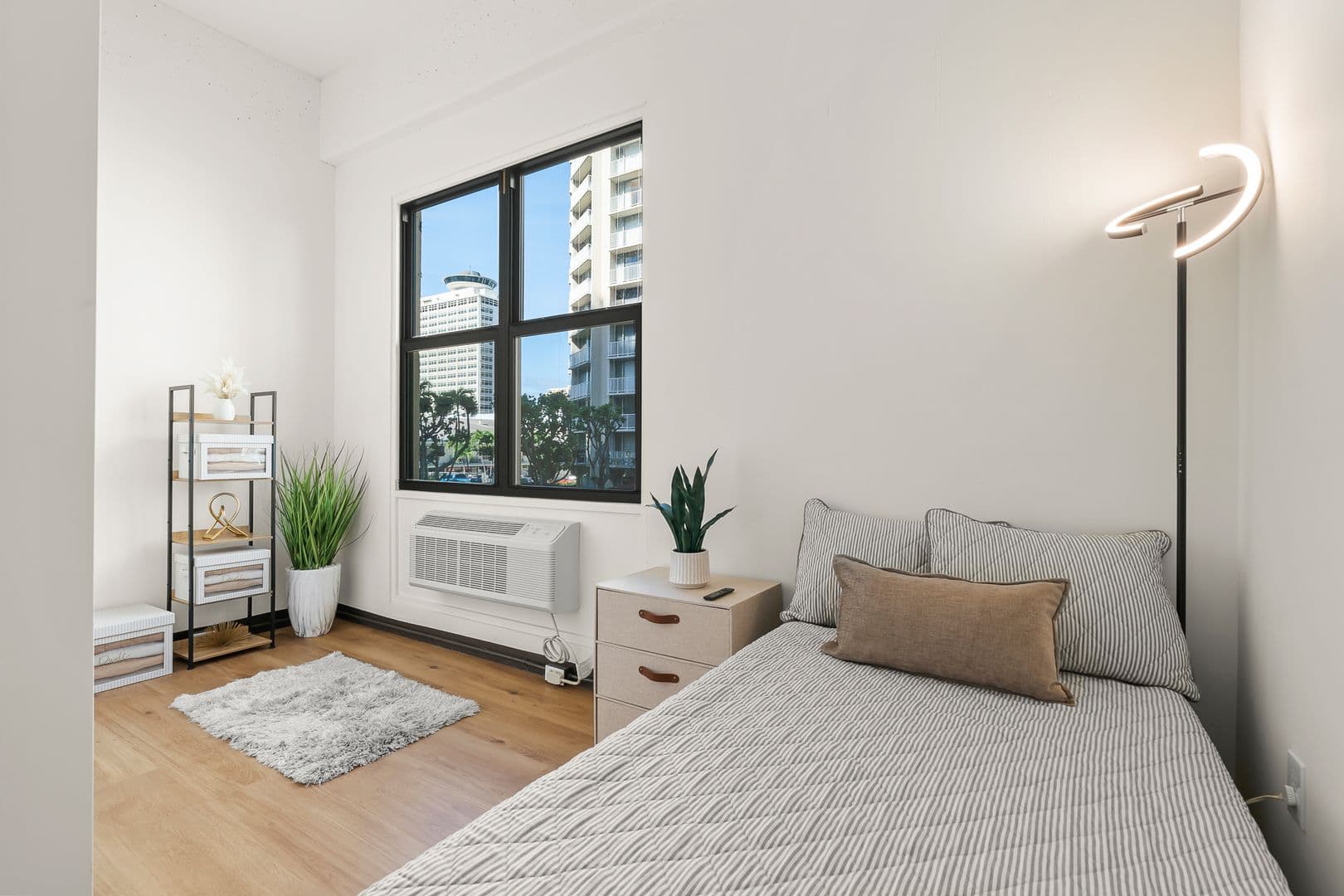Honolulu Condo: 765 Amana St