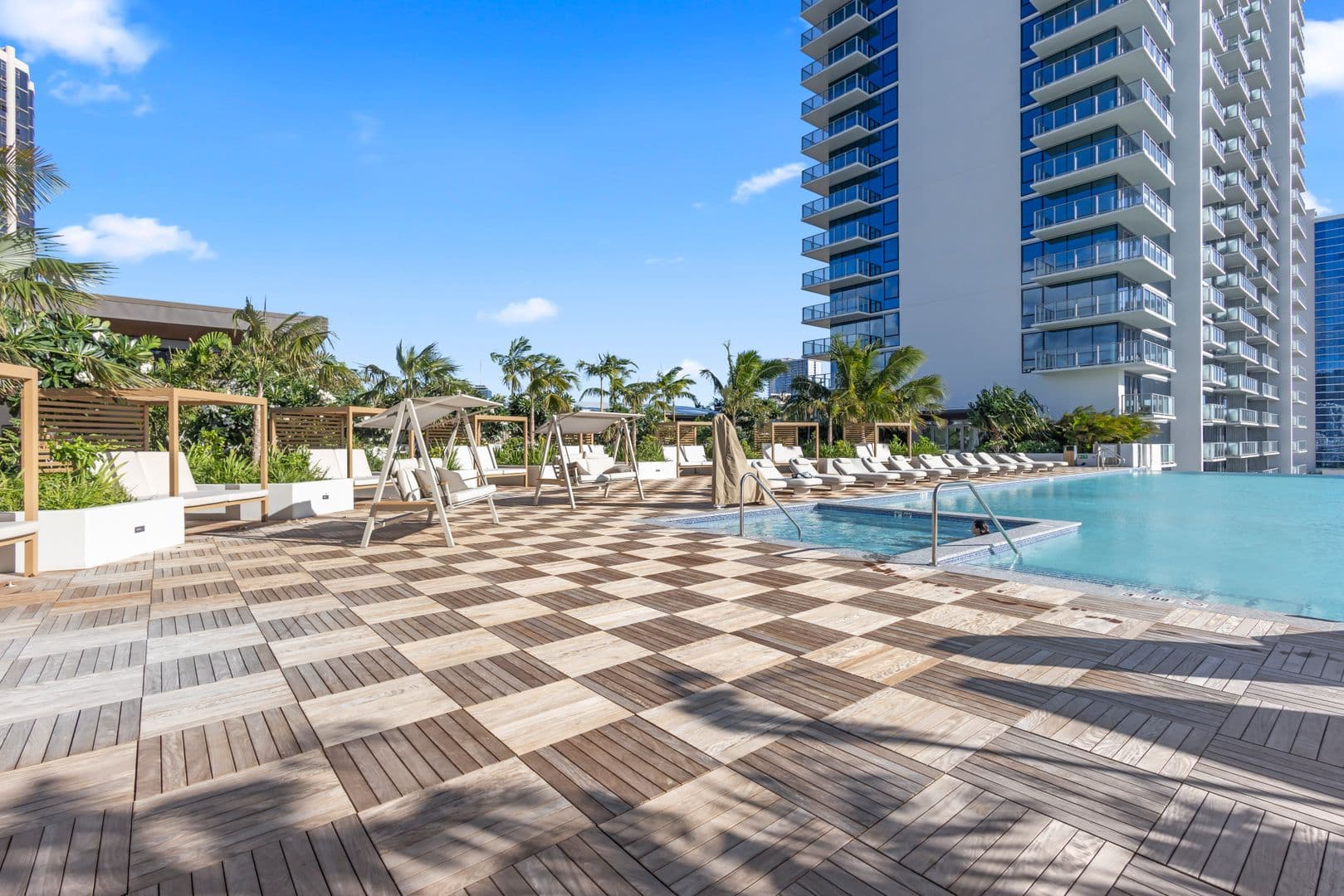 Honolulu Condo: 1515 Liona Street #1110