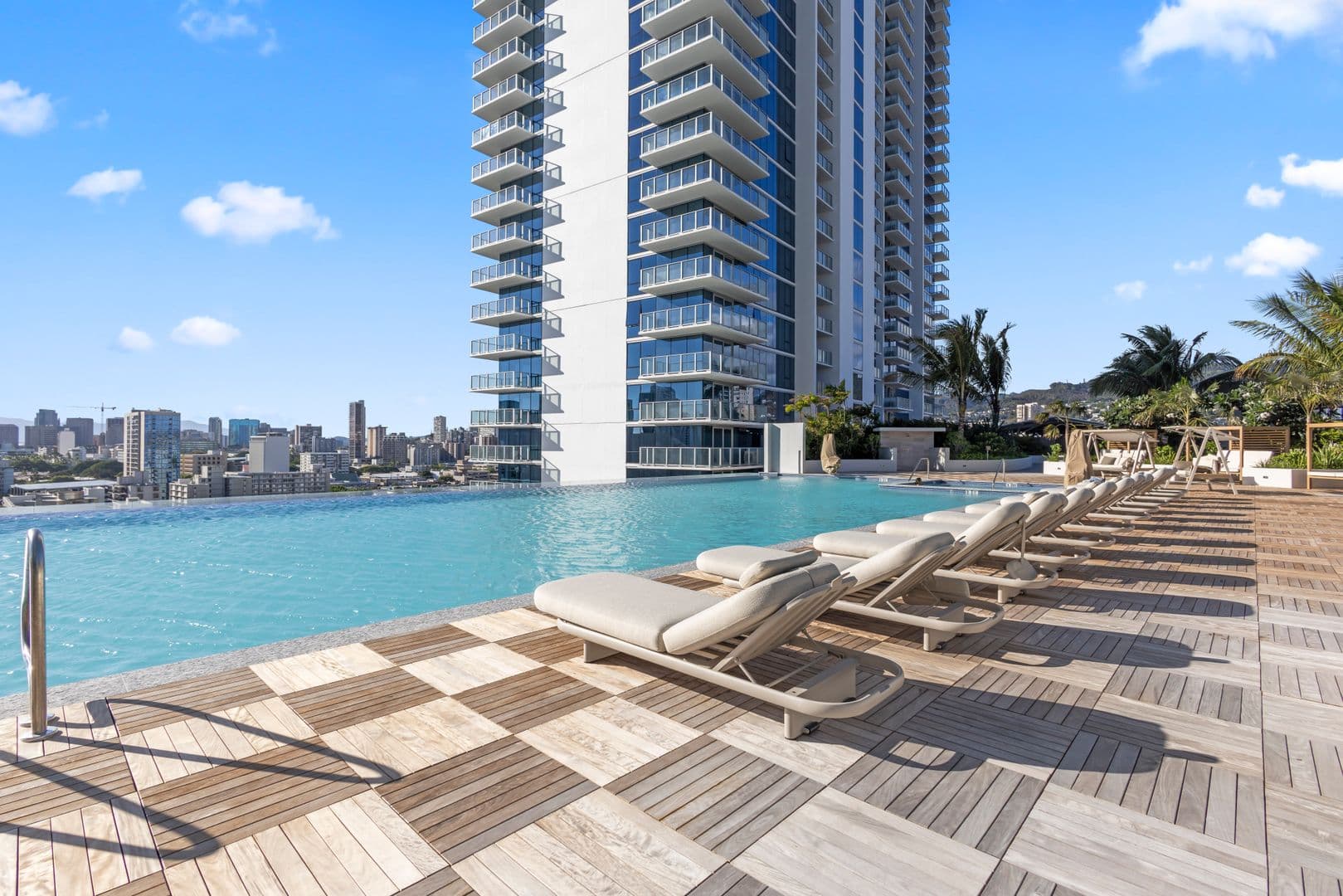 Honolulu Condo: 1515 Liona Street #1110