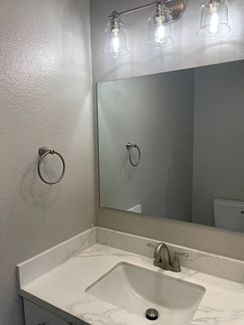 Beaumont Townhome: 2700 N 16th St #13