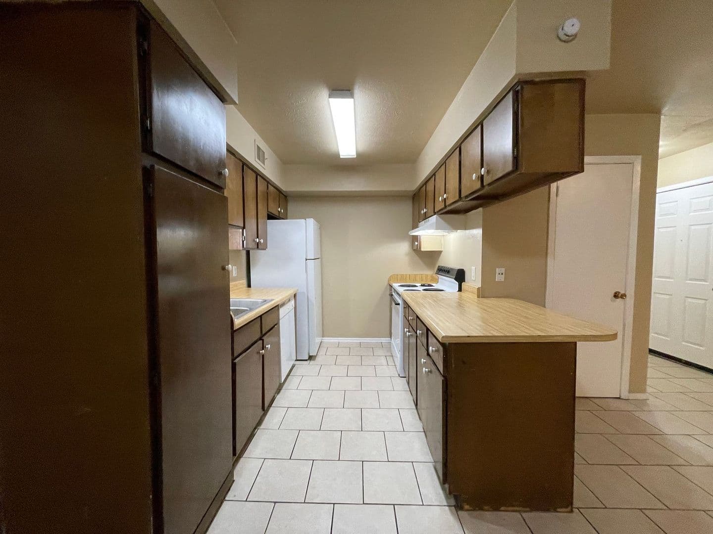 Silsbee Apartment: 1135 Hwy 327 East