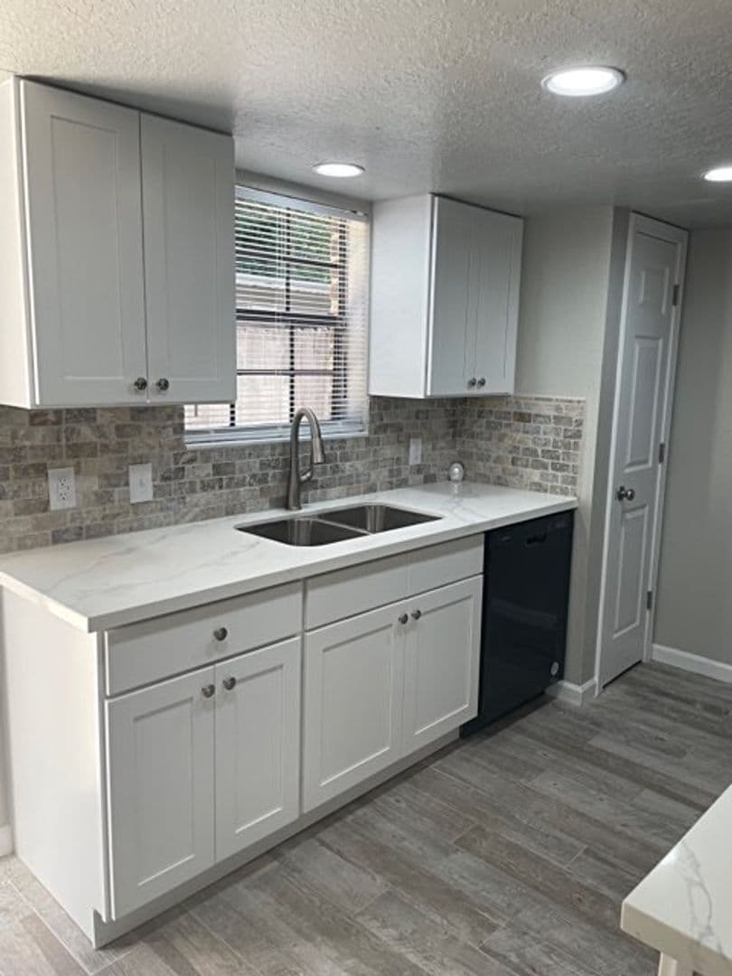 Beaumont Townhome: 2700 N 16th St #13