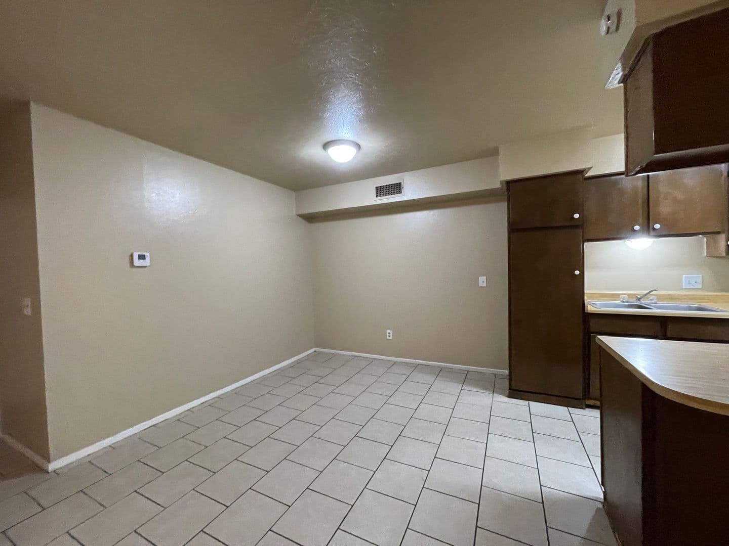 Silsbee Apartment: 1135 Hwy 327 East