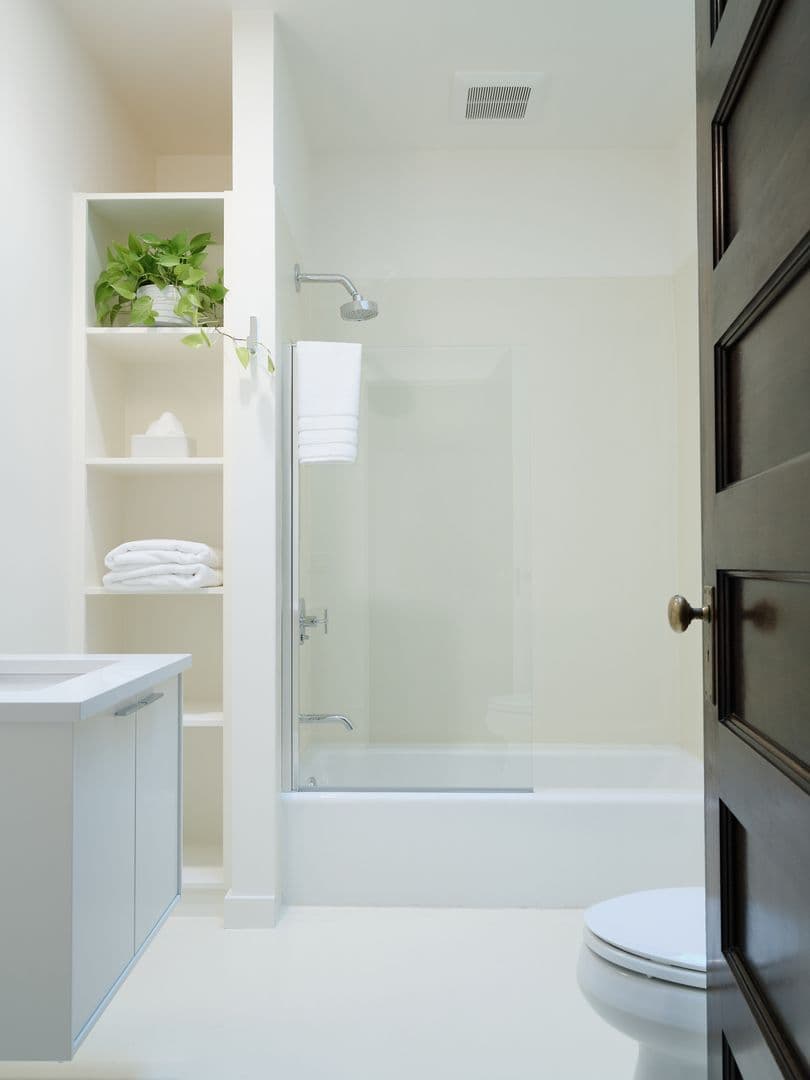 Great Barrington Apartment: 4 Castle Street