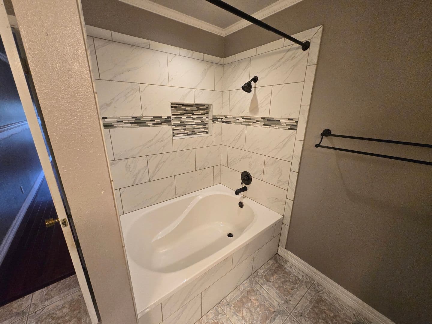 San Antonio House: 8007 Sunshine Trail