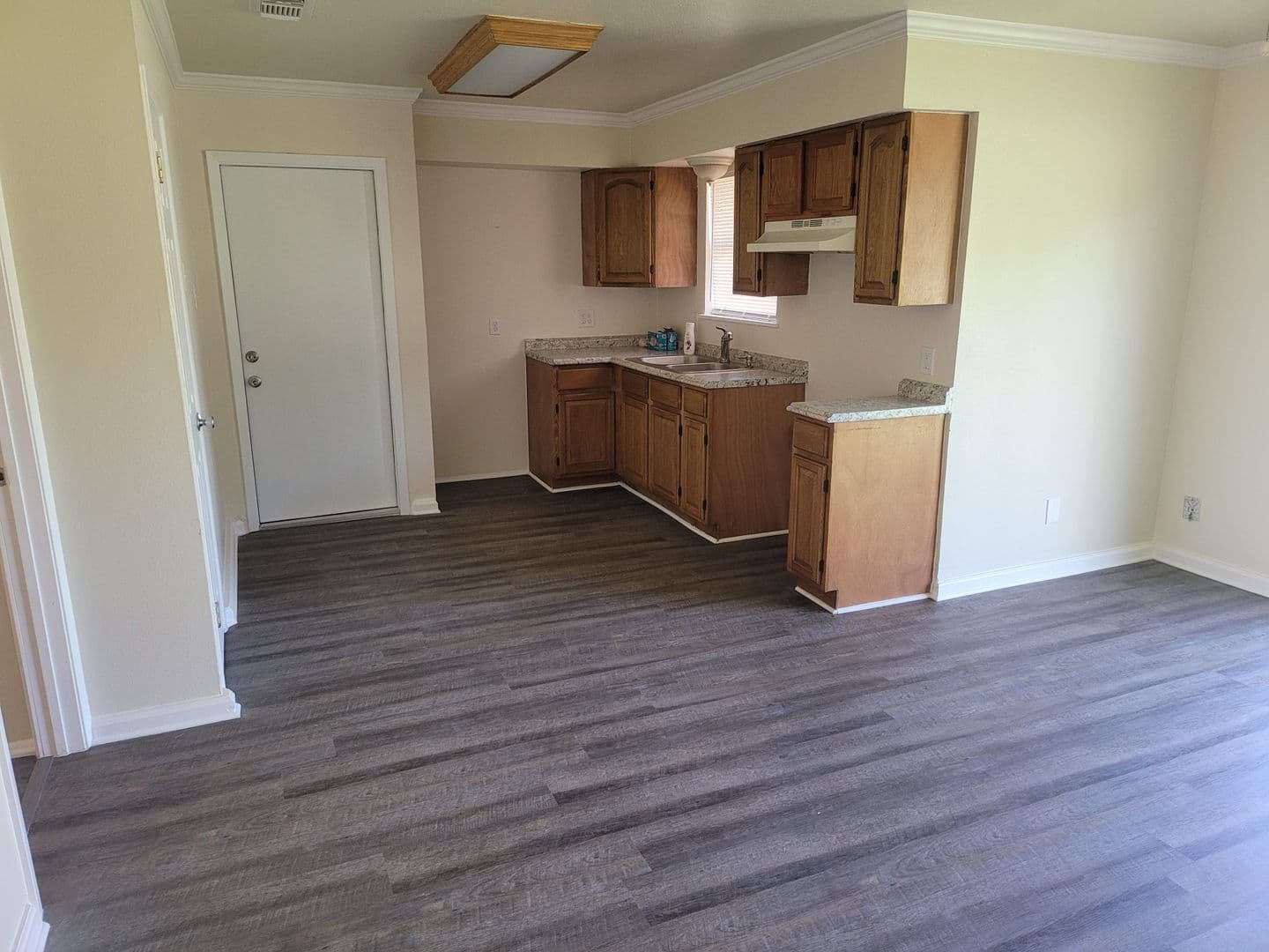 San Antonio House: 4731 Belinda Lee