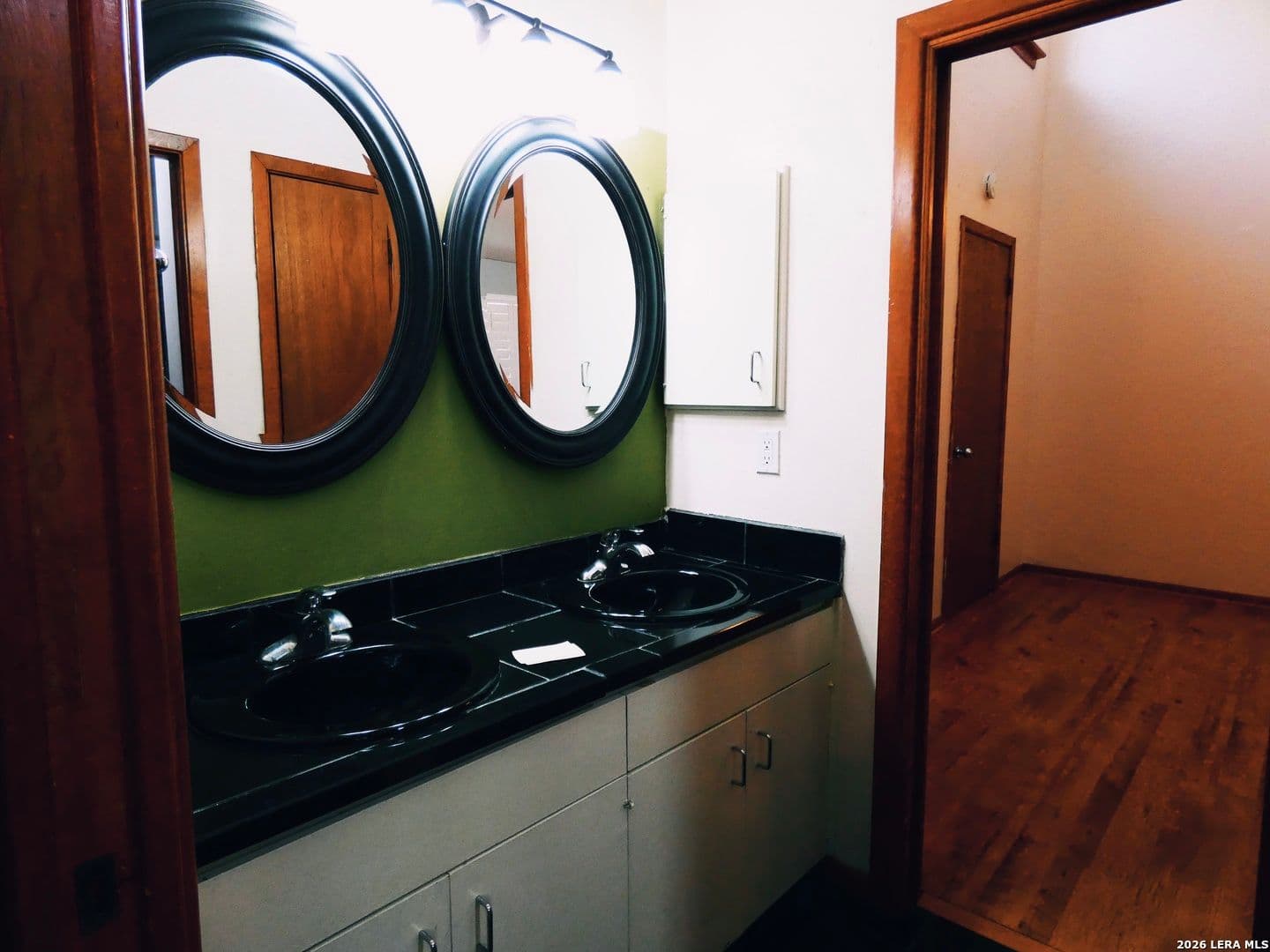 San Antonio House: 3623 Green Spring