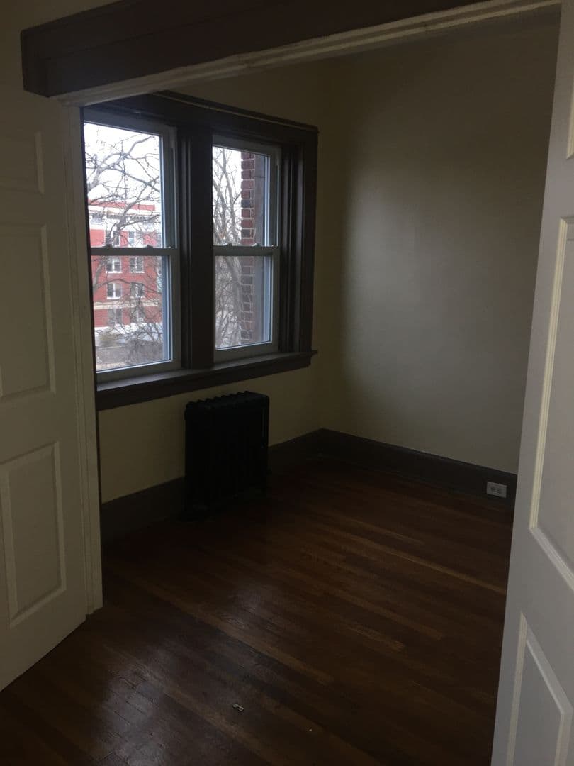 Cincinnati Apartment: 523 Oak St