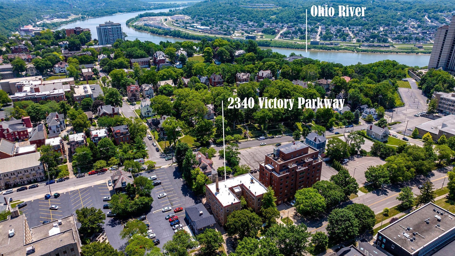 Cincinnati Apartment: 2340 Victory Parkway