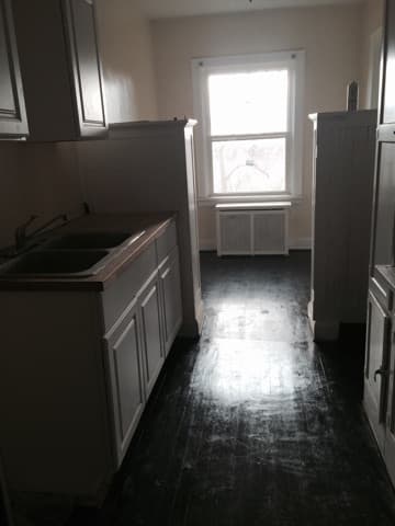 Cincinnati Apartment: 2532 Highland Ave