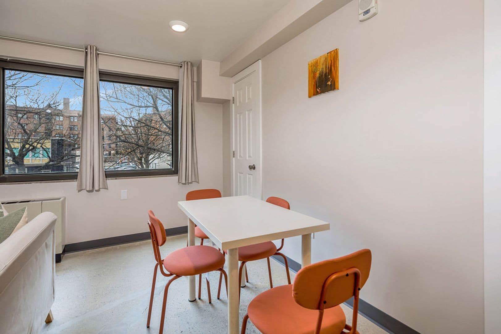 Cincinnati Apartment: 2330 Victory Pkwy