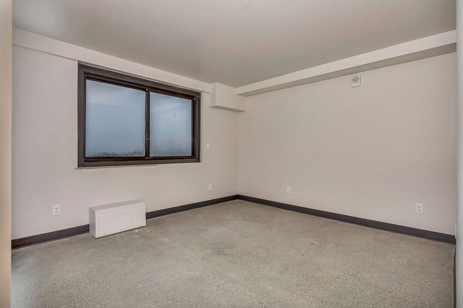 Cincinnati Apartment: 2330 Victory Pkwy